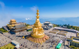 上海飞成都旅游线路价格 上海飞成都来回机票价格？