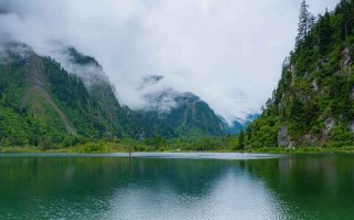 九寨沟，我劝你别太离谱！四川本地人私藏的错峰玩法，一般人我不告诉他